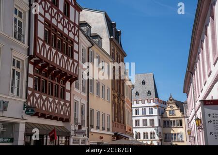 Trier, RP - 29. Juli 2020: Blick auf die historische Altstadt von Trier an der Mosel Stockfoto