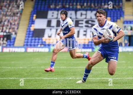 St Helens' Lachlan Coote in Aktion. Stockfoto