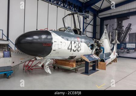 Das De Havilland DH 112 Sea Venom FAW.22 wird im De Havilland Museum, London Colney, UK ausgestellt. Stockfoto