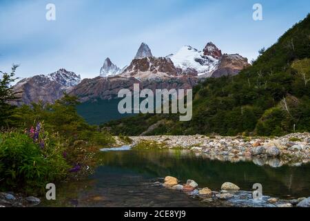 Bild vom Fuße des Berges Fitz Roy. Stockfoto