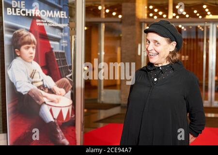 Deutschland. August 2020. Foto-Call für DIE BLECHTROMMEL beim Kino International in Berlin mit Katharina Thalbach Quelle: dpa/Alamy Live News Stockfoto