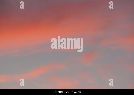 Schöne orange Sonnenuntergang Himmel Stockfoto