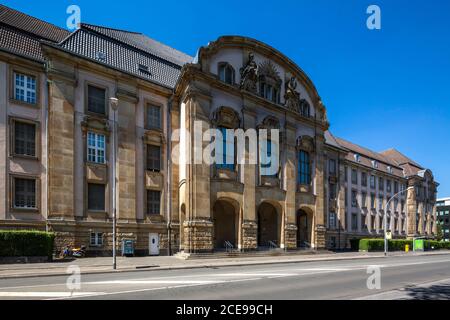 D-Mönchengladbach, Niers, Niederrhein, Rheinland, Nordrhein-Westfalen, NRW, Landgericht Mönchengladbach und Amtsgericht Mönchengladbach, Gerichtsgebäude, Historismus, Jugendstil Stockfoto