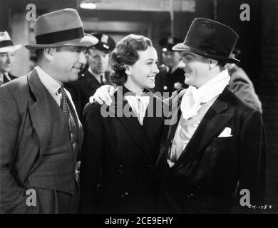 ROBERT ARMSTRONG MARGARET LINDSAY und JAMES CAGNEY in G MEN 1935 Regie WILLIAM KEIGHLEY Geschichte / Drehbuch Seton I. Miller Casting Consultant J. Edgar Hoover First National Pictures / Warner Bros. Stockfoto