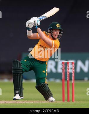 Tom Moores von Notts Outlaws beim Vitality T20 Blast-Spiel in Trent Bridge, Nottingham. Stockfoto