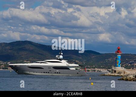 Port de Saint Tropez, Frankreich - 31. August 2020 - Landschaft Leuchtturm, Meer, Sommer - Credit Ilona Barna BIPHOTONEWS Stockfoto