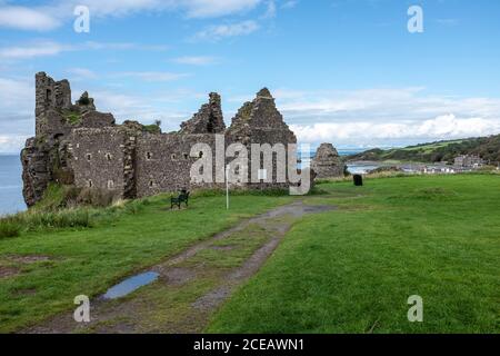 Ruinen von Dunure Castle an der Westküste Schottlands In South Ayrshire Stockfoto