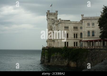 248 Triest, Italien August 2010 Schloss Miramare Stockfoto