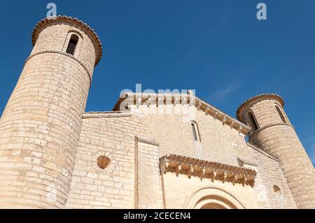 Kirche von Saint Martin befindet sich in Frómista, Provinz Palencia (Kastilien und Leon, Spanien). Es wurde im 11. Jahrhundert im romanischen Stil erbaut, es Stockfoto