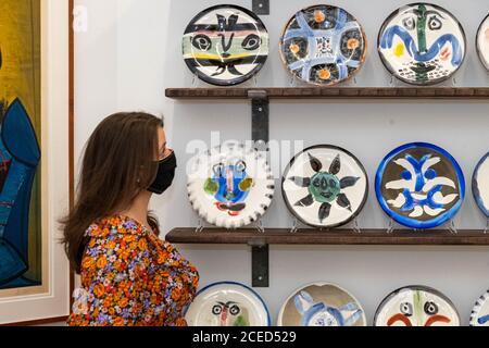 London 1. September 2020 Atelier Picasso im Bastian London vom 3. September bis 31. Oktober 2020. Diese Ausstellung zeigt Picassos Atelier in Cannes als ein immersives Erlebnis innerhalb der Galerie. Kredit: Ian Davidson/Alamy Live Nachrichten Stockfoto