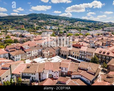 Mittelalterliches Stadtzentrum von Guimaraes, erste Hauptstadt Portugals Stockfoto