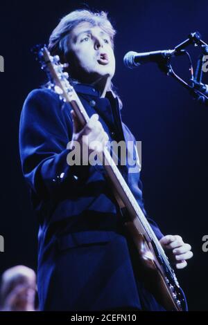 Paul Mac Cartney spielt in Lyon, 1992, Frankreich Stockfoto