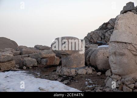 Statuen auf dem Nemrut Berg, Türkei (Nemrut Dağı) Stockfoto