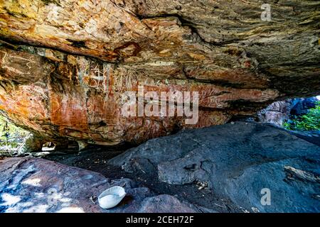 Aboriginal Rock Painting Safari mit Sab Lord Stockfoto