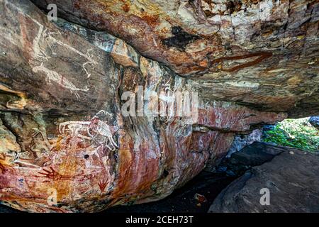 Aboriginal Rock Painting Safari mit Sab Lord Stockfoto