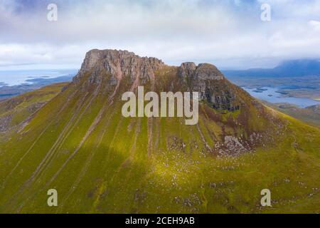 Blick auf den Stac Pollaidh Berg in der Region Inverpolly von Sutherland, Nordwesten Schottlands Stockfoto