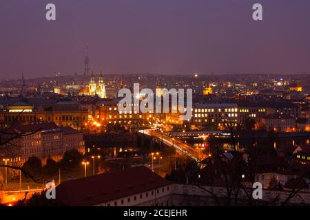 Weihnachten in Altstädter Ring tschechisch: Staromestske namesti Prague, Tschechische Republik Stockfoto