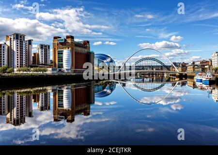 Ruhiger Tag auf dem Fluss Tyne Stockfoto