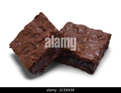 Zwei Schokoladen-Brownies isoliert auf weißem Hintergrund. Stockfoto