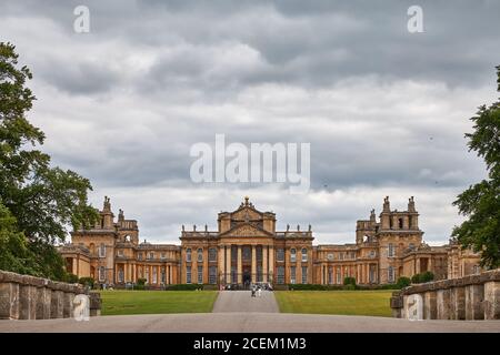 Blenheim Palace in Woodstock, Oxfordshire, der Hauptwohnsitz der Herzöge von Marlborough und Geburtsort von Winston Churchill Stockfoto