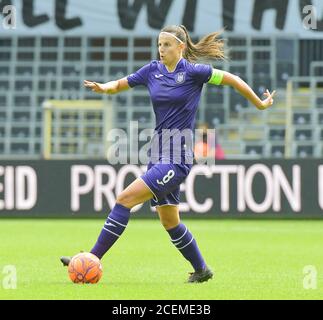 Anderlecht, Belgien. August 2020. Anderlechts Verteidigerin Laura De Neve (8) im Bild während eines weiblichen Fußballspiels zwischen RSC Anderlecht Dames und Standard Femina de Liege am ersten Spieltag der Saison 2020 - 2021 der belgischen Women's Scooore Superleague, samstag, 29. August 2020 in ANDERLECHT, Belgien . FOTO SPORTPIX.BE Dirk VUYLSTEKE Dirk Vuylsteke Sportpix.be Quelle: SPP Sport Presse Foto. /Alamy Live Nachrichten Stockfoto