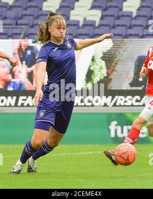 Anderlecht, Belgien. August 2020. Anderlechts Mittelfeldspieler Tine De Caigny (6) im Bild während eines weiblichen Fußballspiels zwischen RSC Anderlecht Dames und Standard Femina de Liege am ersten Spieltag der Saison 2020 - 2021 der belgischen Women's Scooore Superleague, samstag, 29. August 2020 in ANDERLECHT, Belgien . FOTO SPORTPIX.BE Dirk VUYLSTEKE Dirk Vuylsteke Sportpix.be Quelle: SPP Sport Presse Foto. /Alamy Live Nachrichten Stockfoto