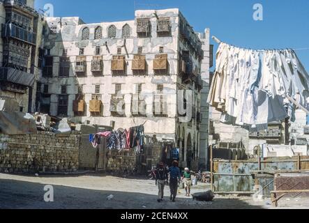 Jidda, Hejaz, Saudi-Arabien. Traditionelle Häuser mit Harem Fenster für die Frauen. Fotografiert Im Mai 1973. Stockfoto