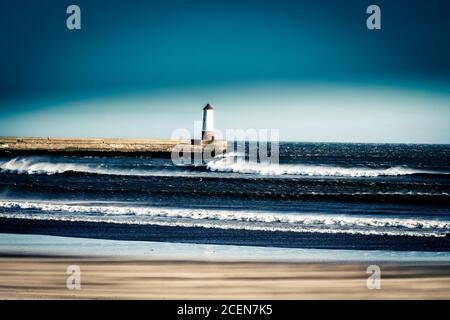 Berwick Pier und Leuchtturm Stockfoto