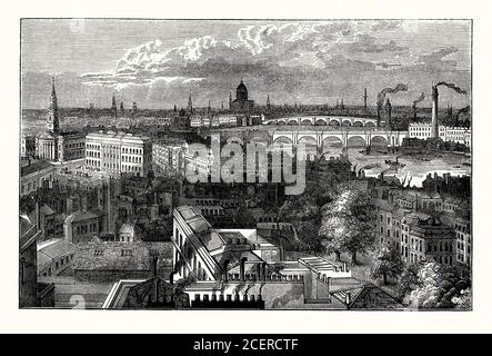 Eine alte Gravur aus der Mitte des 19. Jahrhunderts mit Panoramablick von der York Column nach Osten über das viktorianische London und die Themse mit Waterloo und Blackfriars Bridges und in der Ferne die St. Pauls Cathedral. Die nächste Brücke ist die Waterloo Bridge. Sie wurde von John Rennie entworfen und 1817 als Mautbrücke eröffnet. Dahinter ist Blackfriars Bridge. Es war eine mautpflichtige Brücke, die im italienischen Stil von Robert Mylne entworfen wurde. Es wird 1769 eröffnet. Ursprünglich hieß sie ‘William Pitt Bridge’ (nach dem Premierminister William Pitt der Ältere). Stockfoto