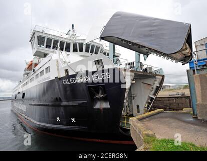 Caledonia Isles am Cal Mac Ardrossan Fährhafen Stockfoto