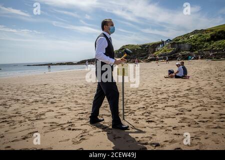 Bigbury-on-Sea Strand mit Blick auf Burgh Island, Gebiet von außergewöhnlicher natürlicher Schönheit, South West Devon Küste, England, Großbritannien Stockfoto