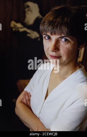 Lesley Brown, Dictionaries Editor bei der Oxford University Press, Walton Street, Oxford. 13. August 1993. Foto: Neil Turner Stockfoto