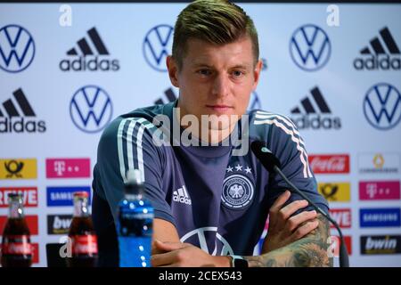 Stuttgart, Deutschland. September 2020. Fußball: Nationalmannschaft, Deutschland, Pressekonferenz. Mittelfeldspieler Toni Kroos spricht auf der DFB-Pressekonferenz, die digital stattfand. Er beantwortete am Donnerstag Fragen zum Eröffnungsspiel der Nationalliga gegen Spanien. Quelle: Markus Gilliar/GES-Sportfoto/Pool/dpa/Alamy Live News Stockfoto