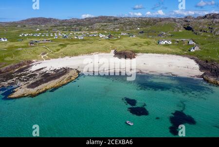 Luftaufnahme des Strandes von Clachtoll in Sutherland, Highland Region of Scotland, UK Stockfoto