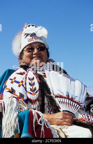 Indianische Frau Yakama Nation Vertrag Tag gedenken, Yakama Indian Reservation, Toppenish, Washington Stockfoto