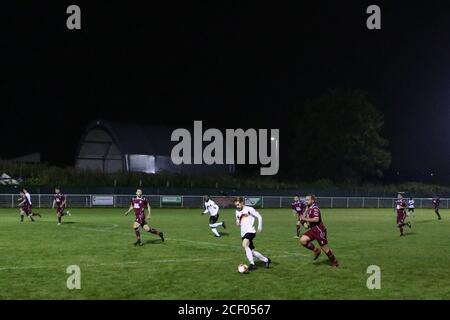 BARKING, ENGLAND. 2. SEPTEMBER 2020 EIN allgemeiner Blick auf das Innere des Stadions während des FA Cup-Spiels zwischen West Essex FC und Crawley Green im Mayesbrook Park, bellend. (Kredit: Jacques Feeney) Gutschrift: MI Nachrichten & Sport /Alamy Live Nachrichten Stockfoto