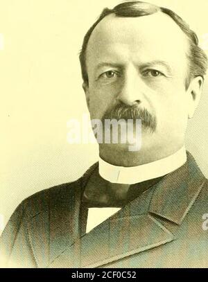 . Die prominenten und fortschrittlichen Männer des Staates New York;. c^^ CT.^US^X,.-::^. <^:^^^^r7:^^:^^:^ ARTHUR EDOUARD VALOIS 849 im Zweigniederlassung der Gebrüder Coiidert. Dann eröffnete er ein eigenes Büro in Paris, mit WiUiam Morton grin-nell als seinem New Yorker Korrespondenten. Das war am 1,1885. Juli.als Herr Grinnell Assistant Secretary of State in Washington wurde, wurde Francis F. Scott, jetzt Richter am Obersten Gerichtshof, New York-Korrespondent. Auf den ersten IVIr. Valois traf in Paris nur einen moderaten Erfolg, aber er wurde bald Berater für solche Männer wie Mr. Morton, der Minister der Vereinigten Staaten Stockfoto