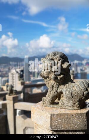 Lion Pavilion am Victoria Peak und Skyline, Hongkong Stockfoto