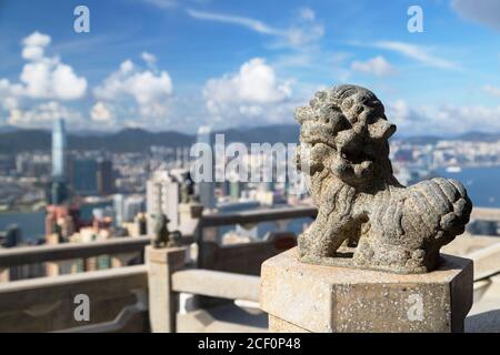 Lion Pavilion am Victoria Peak und Skyline, Hongkong Stockfoto