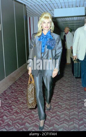 Ivana Marie Trump bei Ankunft am Flughafen London Heathrow Stockfoto