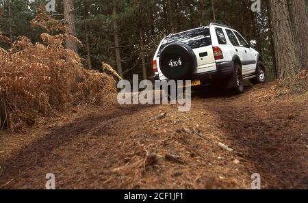 1999 Vauxhall Frontera LWB 4x4 an der Offroad Driving School UK. Stockfoto