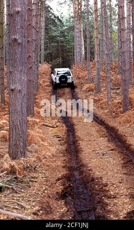 1999 Vauxhall Frontera LWB 4x4 an der Offroad Driving School UK. Stockfoto