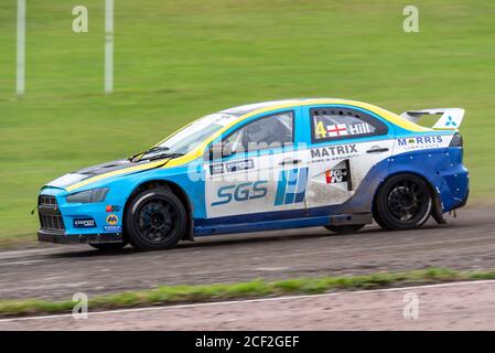 Steve Hill in Mitsubishi Evo 10 Rennen in den Supercars beim 5 Nationen British Rallycross Event in Lydden Hill, Kent, Großbritannien. Während COVID-19 Stockfoto