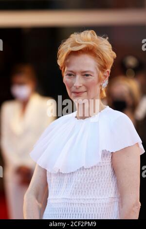 Italien, Lido di Venezia, 02. September 2020 : Tilda Swinton auf dem roten Teppich des 77. Internationalen Filmfestivals in Venedig Foto © Ottavia Da Re/Sintesi/Alamy Live News Stockfoto