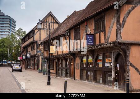 Großbritannien, England, Coventry, Spon Street, eine Reihe von attraktiven mittelalterlichen Fachwerkhäusern Stockfoto