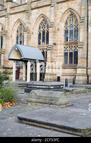 Sheffield, Großbritannien – 14. Oktober 2017 - St Mary’s Church and Grounds at St Mary’s Gate & Bramall Lane Stockfoto