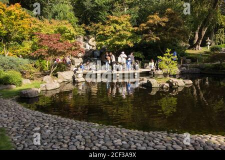 Die Kyoto Japanischer Garten in Holland Park, Holland Park Avenue, Kensington, London, W11, Großbritannien Stockfoto