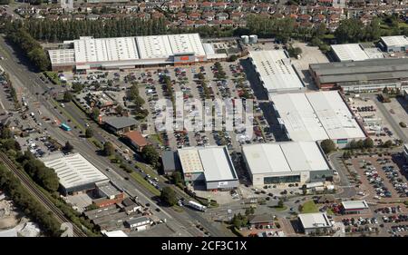 Luftaufnahme des Aintree Retail Park Stockfoto