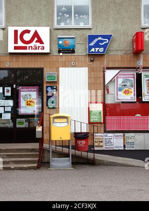 Ein kleines Landgeschäft, ICA-Laden. Foto Jeppe Gustafsson Stockfoto