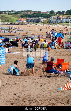 Urlauber am East Beach, Milsey Bay, North Berwick Stockfoto